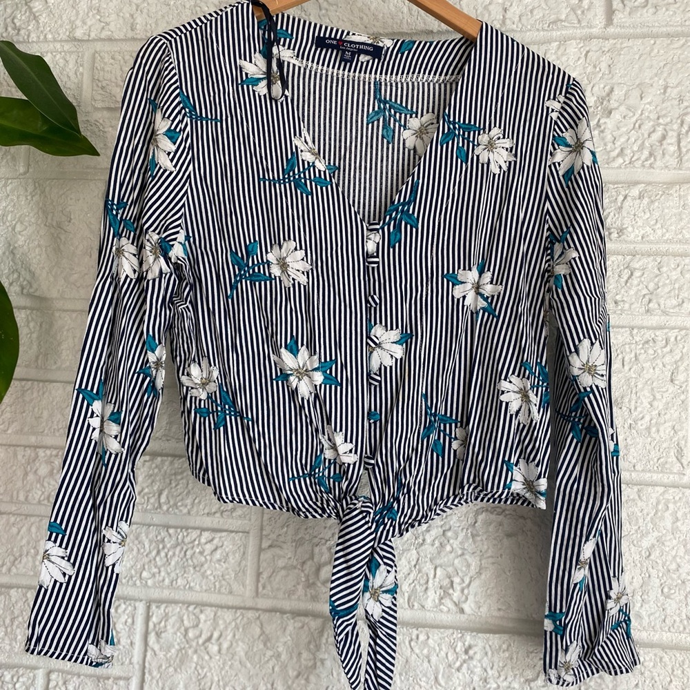 LAST CHANCE Floral Stripe Blouse